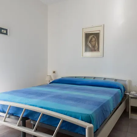 Great With Stunning Terrace In Apartment
