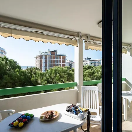 Apartment Great With Stunning Terrace In